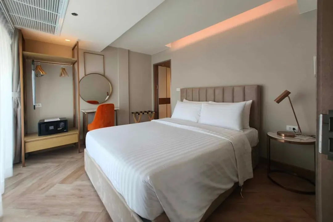 Away Bangkok Riverside Kene-2 Bedroom Riverview Suite-1