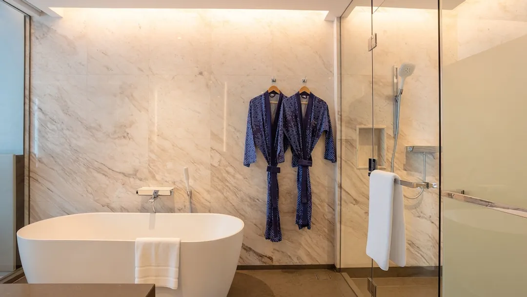 Chatrium Grand Bangkok-Executive Suite Twin Room-4