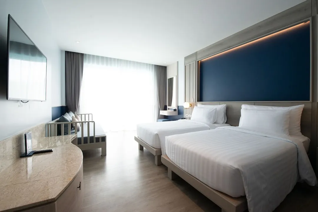 Seabed Grand Hotel Phuket-Deluxe Garden View-1