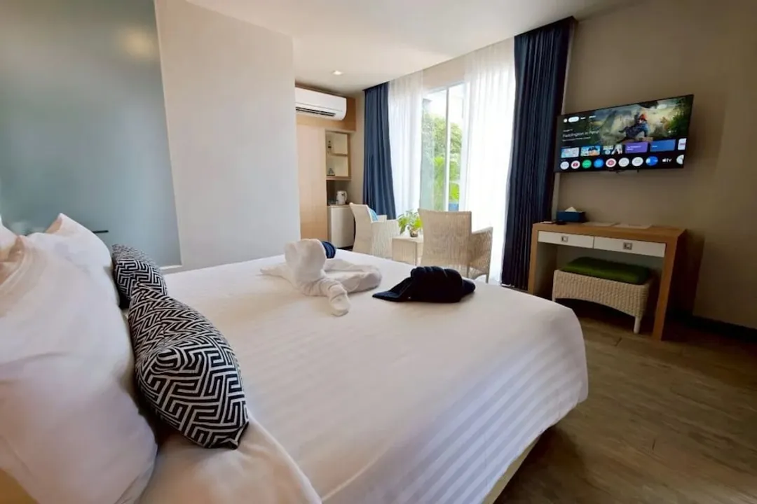 普吉船塢飯店-Deluxe Room, Sea View-7