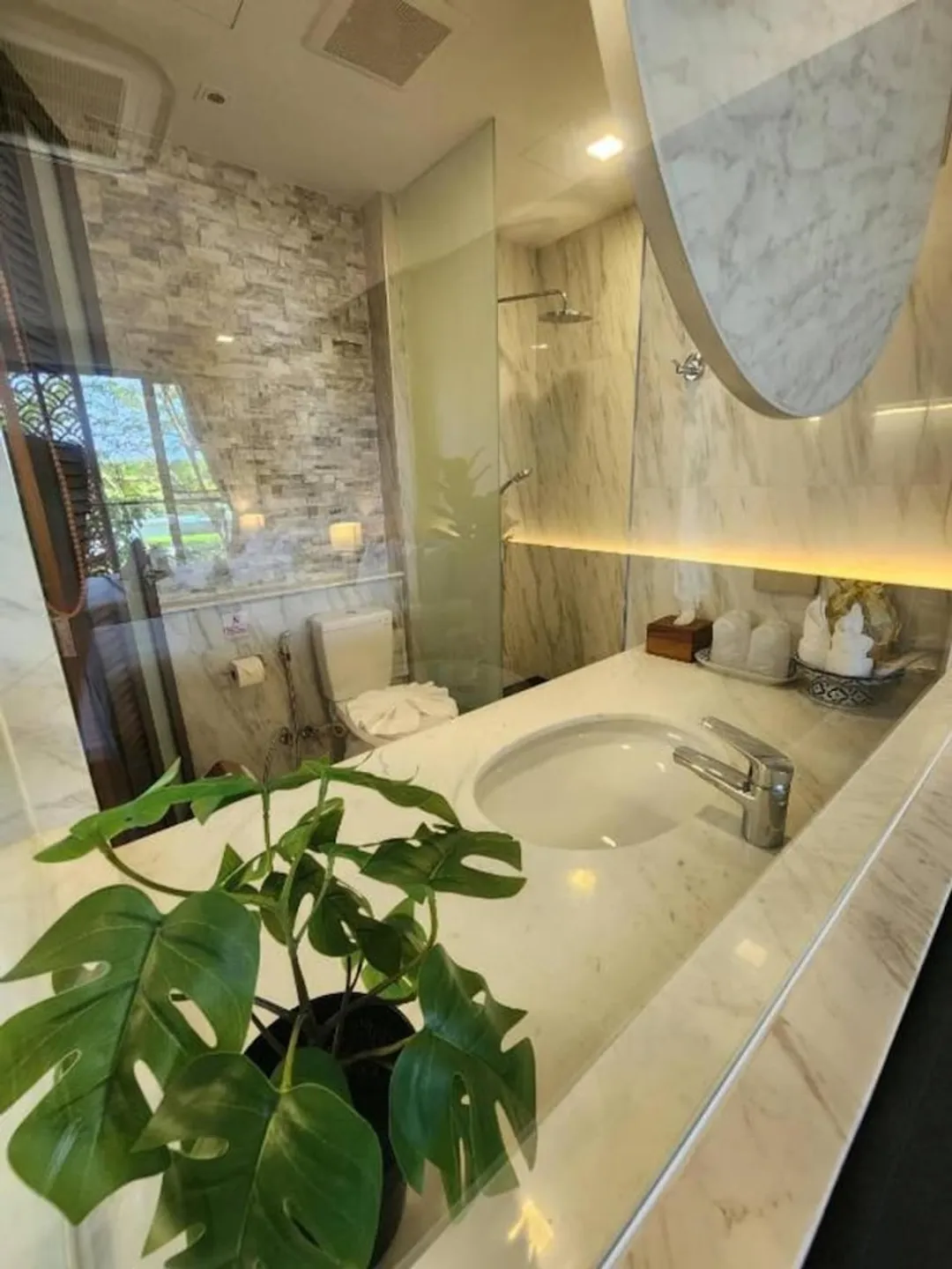 Alaita Boutique Phuket-豪華三人房, 露台-9
