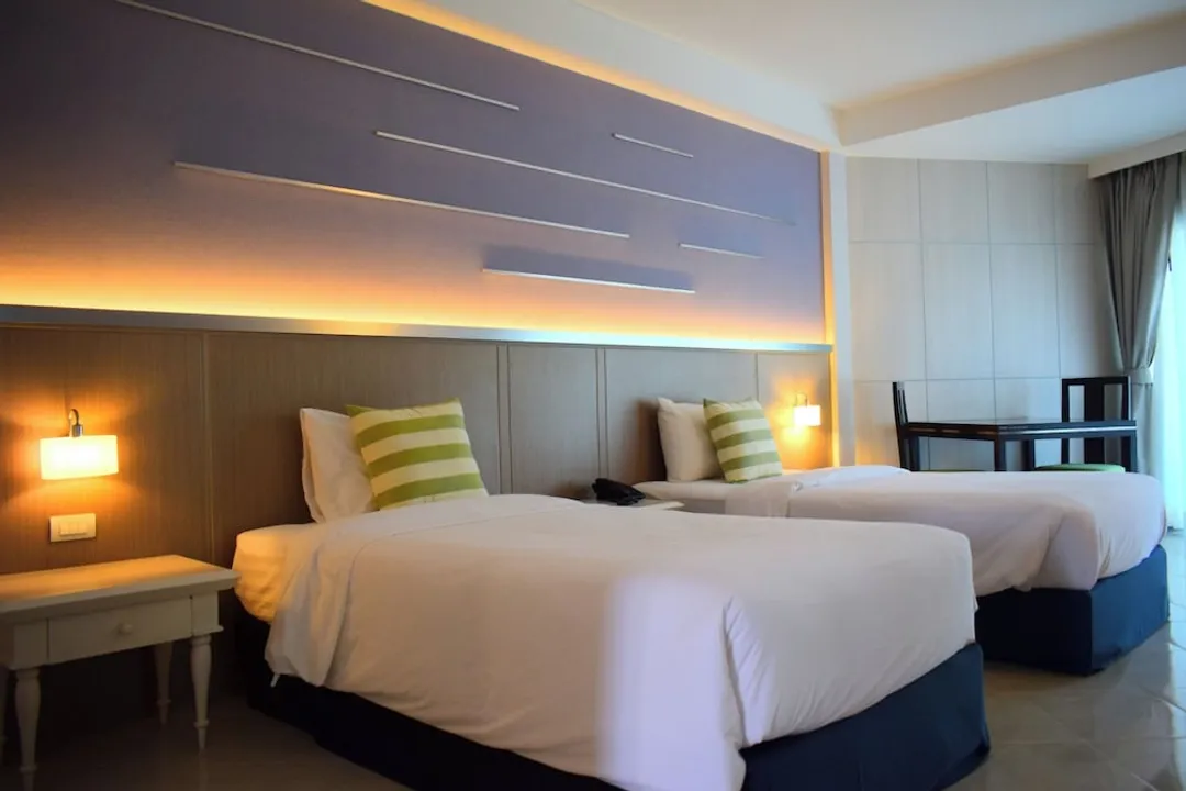 Seapine Beach Golf and Resort Hua Hin-標準雙床房-1