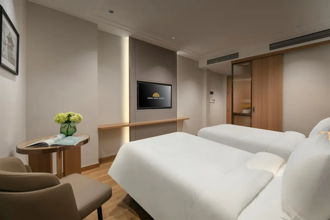 紅玉第五精品 Spa 飯店-豪華雙床房-1