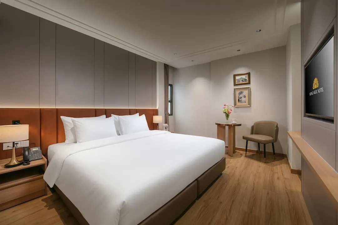 紅玉第五精品 Spa 飯店-豪華雙床房-3