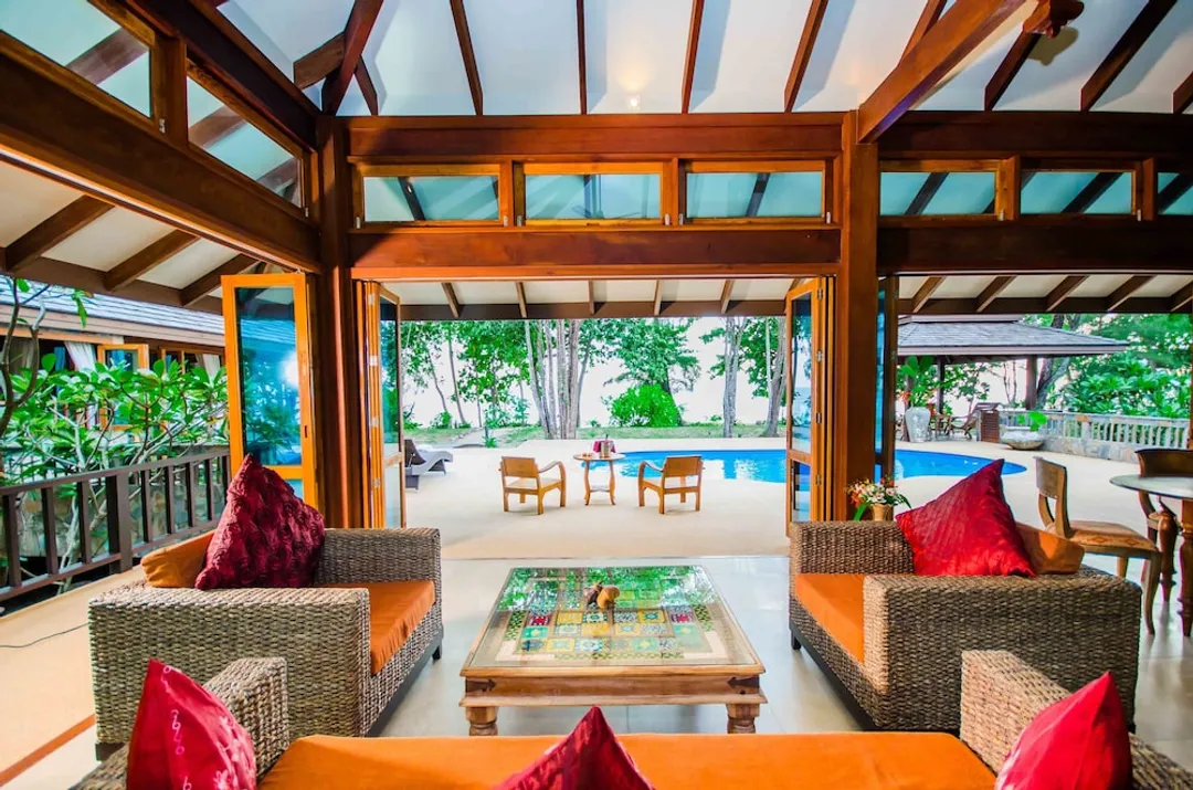 꼬줌 비치 빌라 “어 멤버 오브 시크릿 리트리츠”-Two-Bedroom Beachfront Pool Villa-12