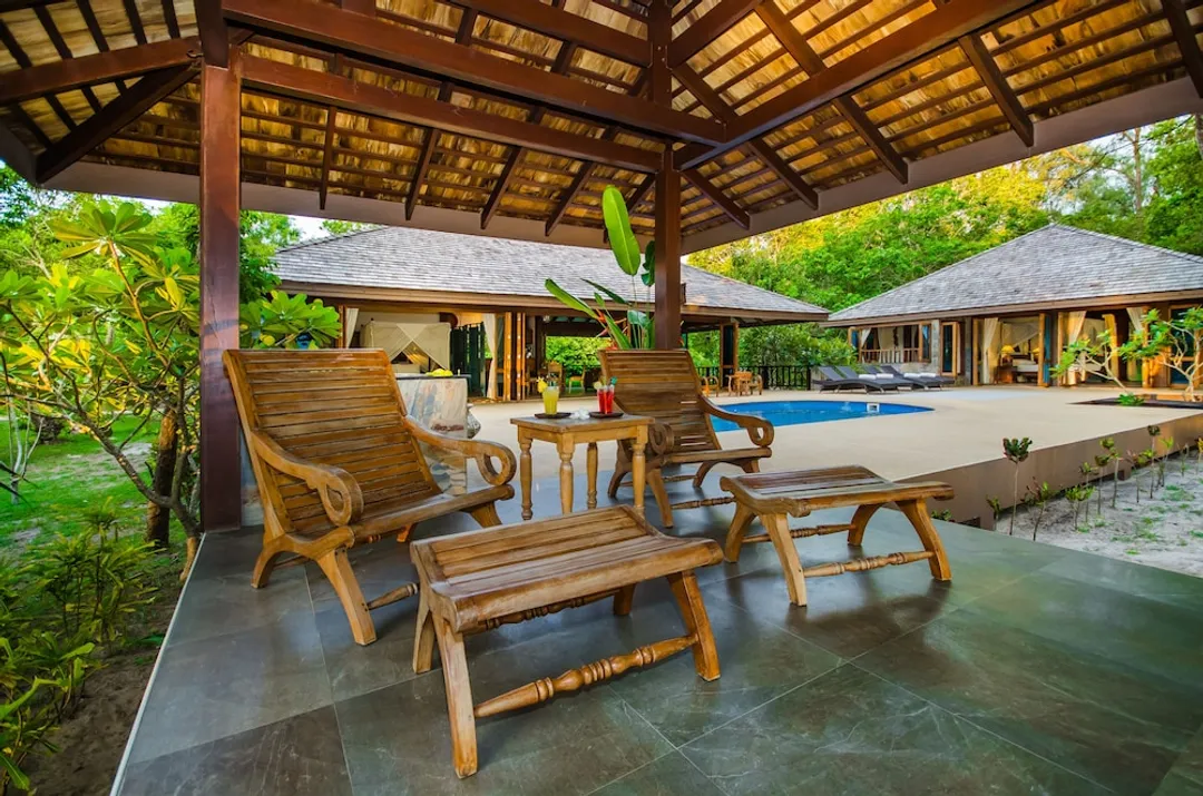 꼬줌 비치 빌라 “어 멤버 오브 시크릿 리트리츠”-Two-Bedroom Beachfront Pool Villa-8