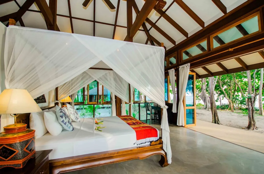 꼬줌 비치 빌라 “어 멤버 오브 시크릿 리트리츠”-Two-Bedroom Beachfront Pool Villa-3