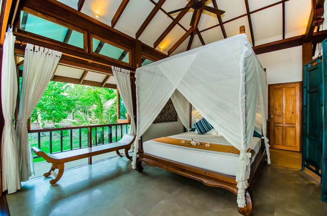 꼬줌 비치 빌라 “어 멤버 오브 시크릿 리트리츠”-Two-Bedroom Beachfront Pool Villa-4