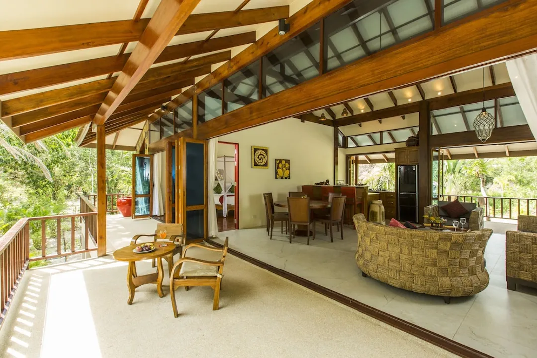 꼬줌 비치 빌라 “어 멤버 오브 시크릿 리트리츠”-Two-Bedroom Villa with Private Pool-7