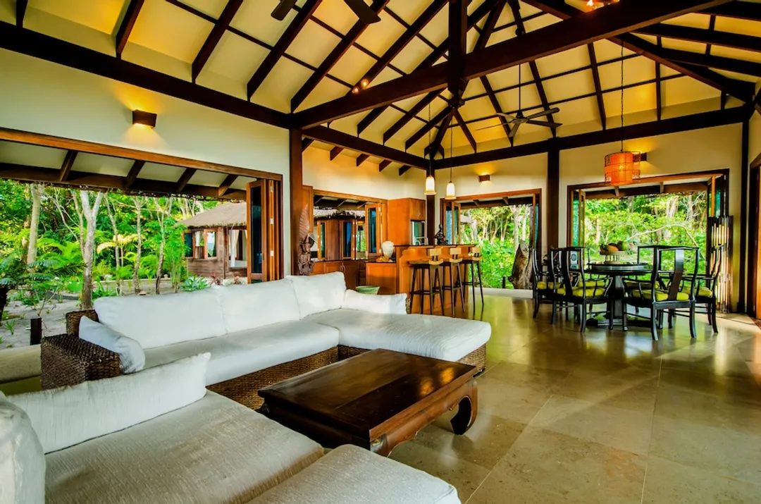 꼬줌 비치 빌라 “어 멤버 오브 시크릿 리트리츠”-Two-Bedroom Beach Villa-8