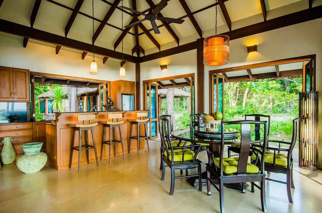 꼬줌 비치 빌라 “어 멤버 오브 시크릿 리트리츠”-Two-Bedroom Beach Villa-7