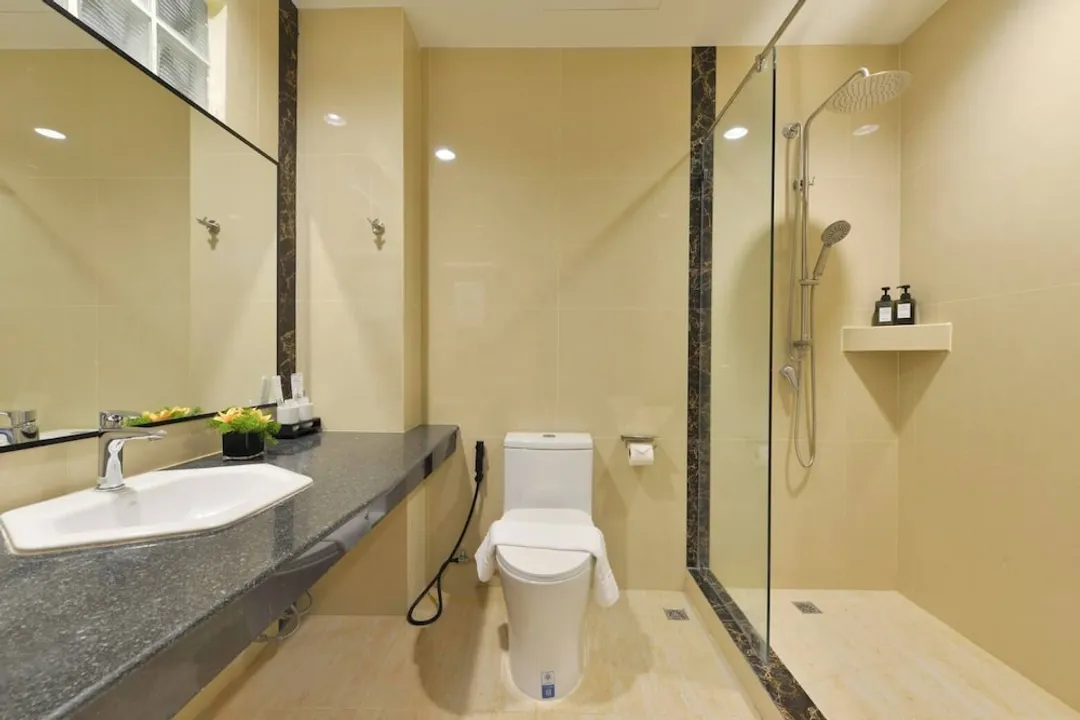 카스텔 파타야 호텔-Grand Deluxe Double Room-7
