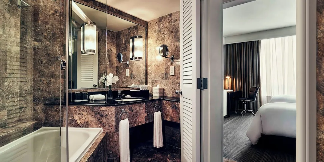 Pan Pacific Hanoi-Deluxe King or Twin room-2