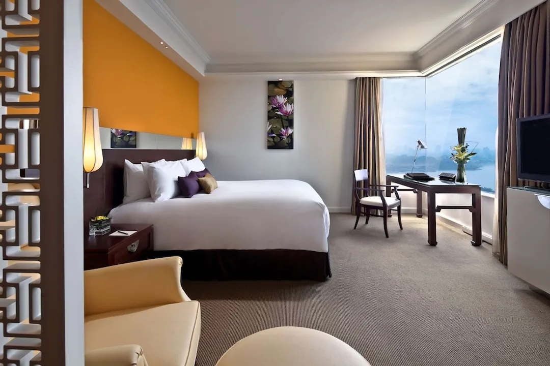 Pan Pacific Hanoi-Premier Room, Lake View-1