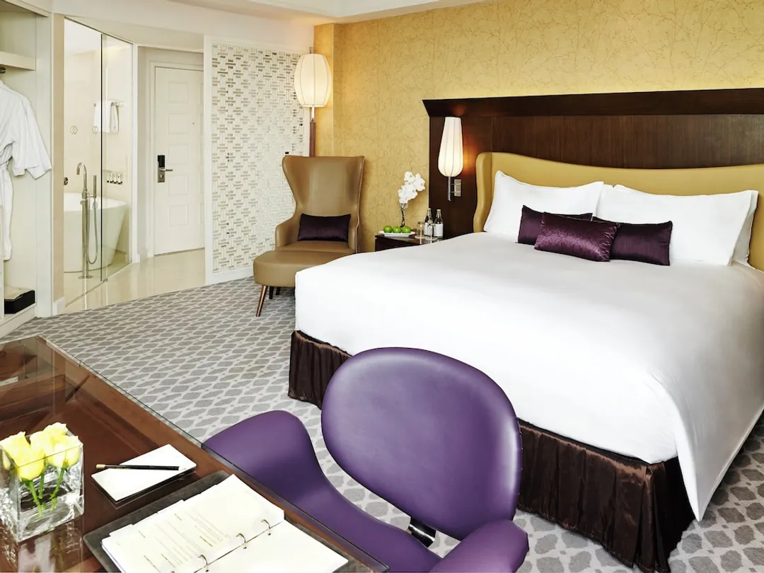 Pan Pacific Hanoi-Club Room-4