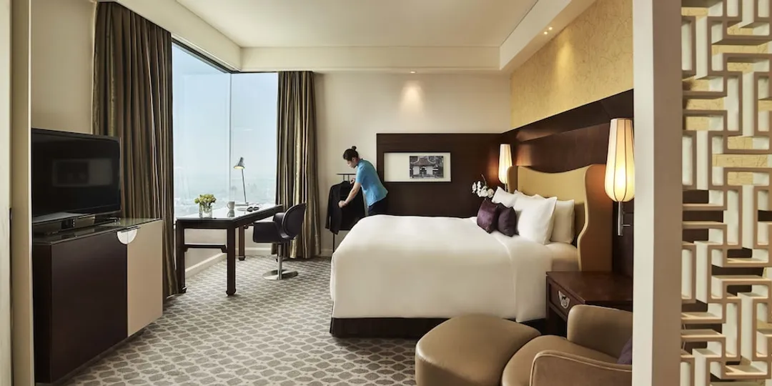 Pan Pacific Hanoi-Club Room-1