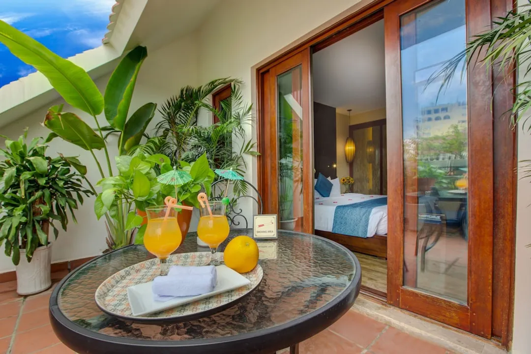 小夜曲飯店-Royal Suites, big balcony-4