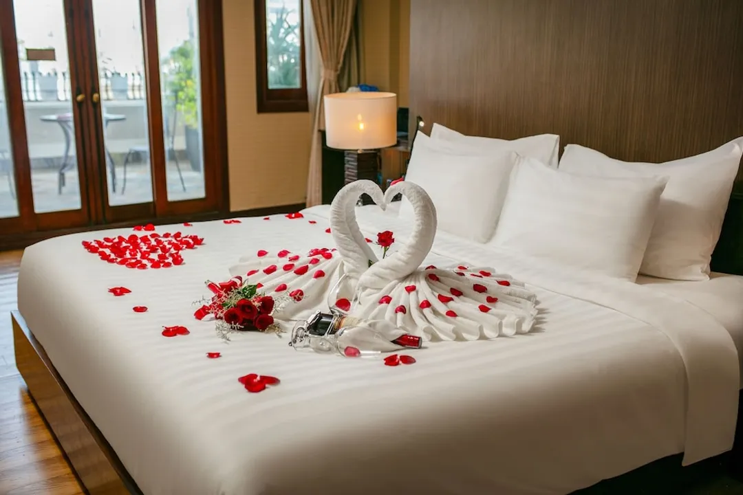 小夜曲飯店-Royal Suites, big balcony-2