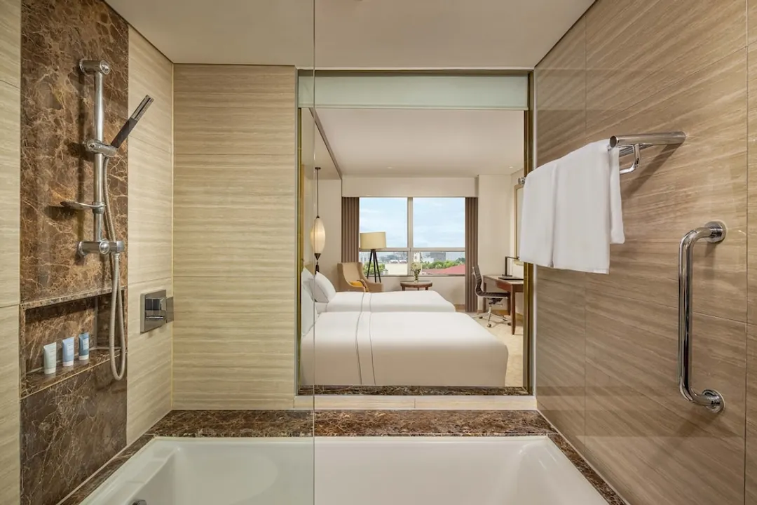 Melia Hanoi-Deluxe Room-2
