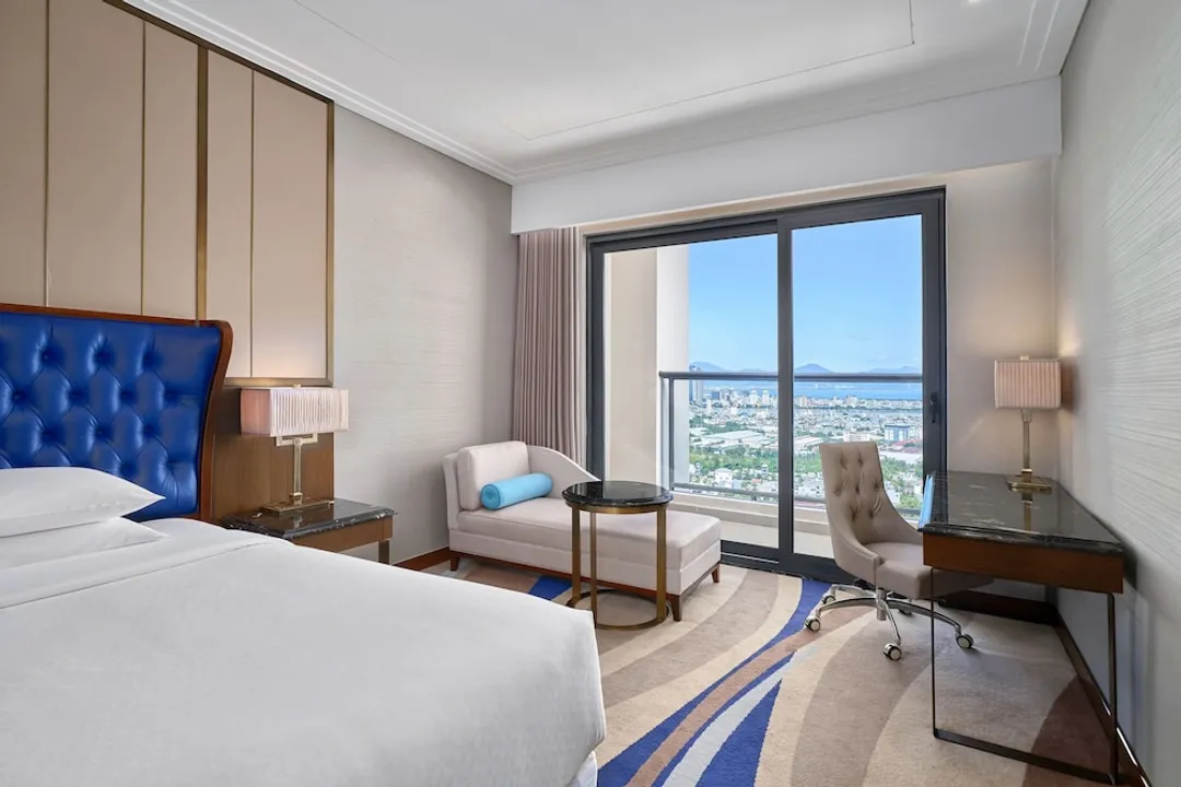 峴港喜來登福朋飯店-Room, 2 Twin Beds, Balcony, City View-5