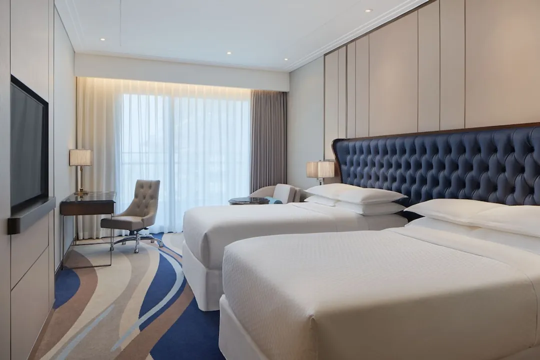 峴港喜來登福朋飯店-Deluxe Room, 2 Twin Beds, Partial Ocean View, Balcony (Bathtub)-1