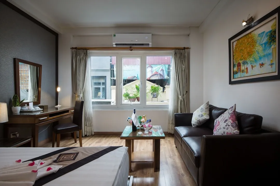 錦繡之星 Spa 大飯店-套房, 多張床, 城市景觀 (1 Double 1 Single Bed and 1 Sofa)-6