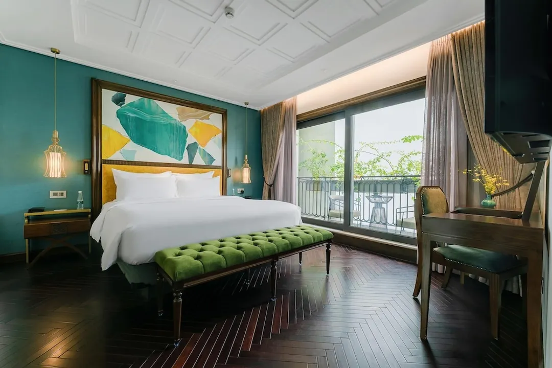 Peridot Grand Luxury Boutique Hotel-Grand Balcony Suite Room-6