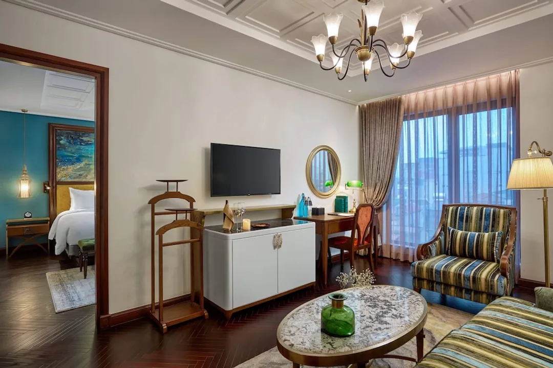 Peridot Grand Luxury Boutique Hotel-Grand Balcony Suite Room-4