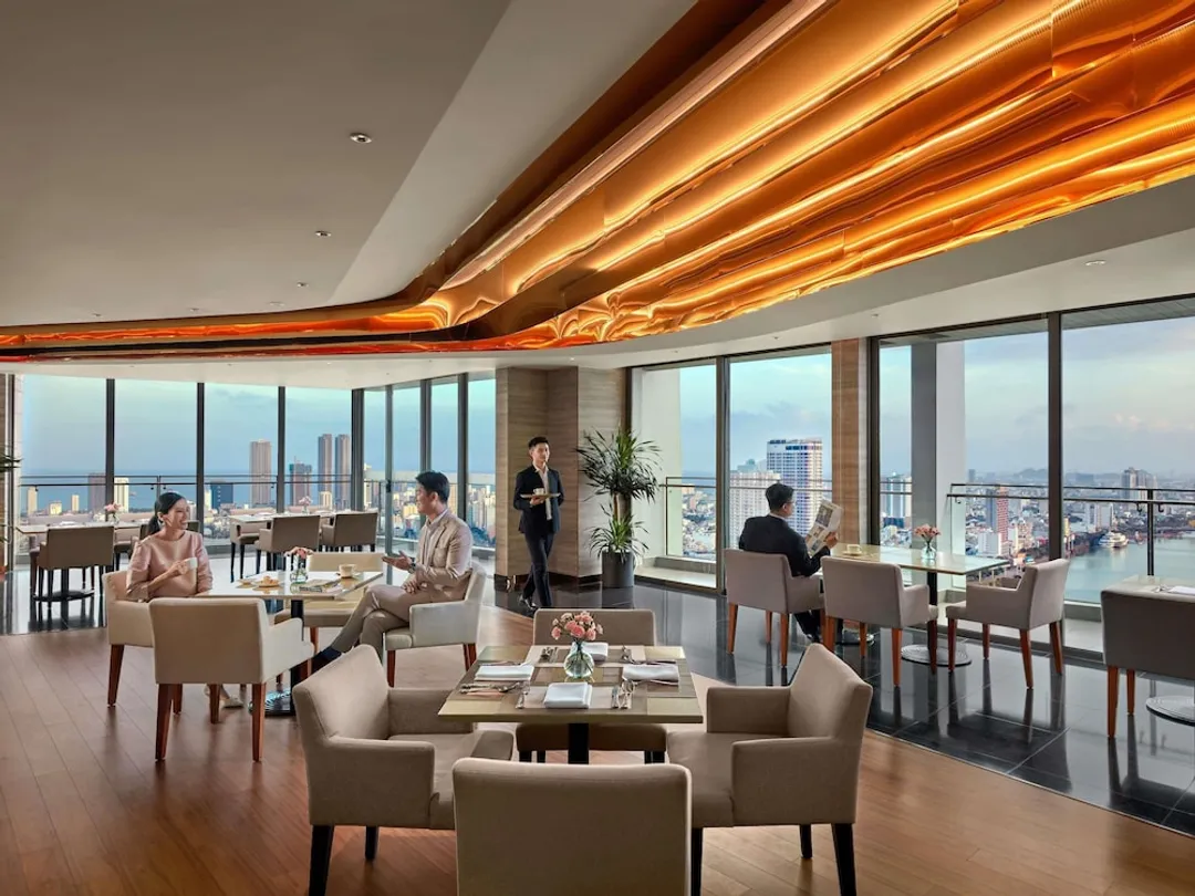 漢江諾富特峴港普林米爾飯店-Premier Executive, 行政客房, 1 張特大雙人床, 陽台, 河景-4