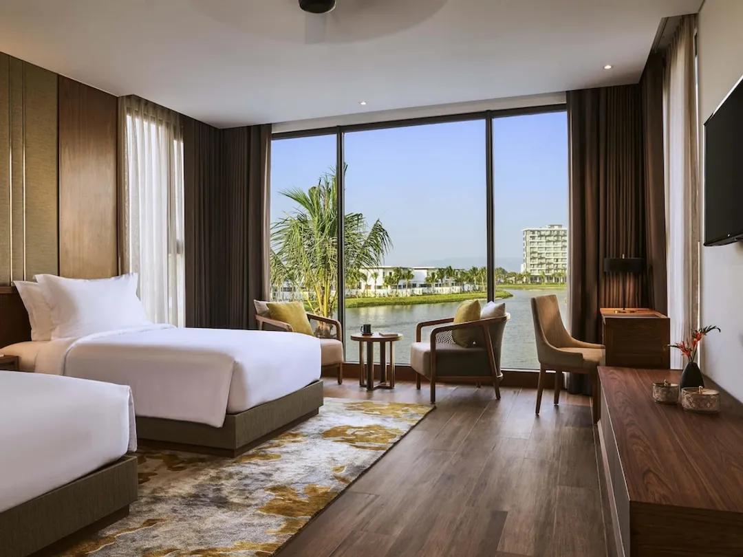 Mövenpick Villas & Residences  Phu Quoc-Family 3 Bedroom duplex Villa with Private Pool - Lake View-7