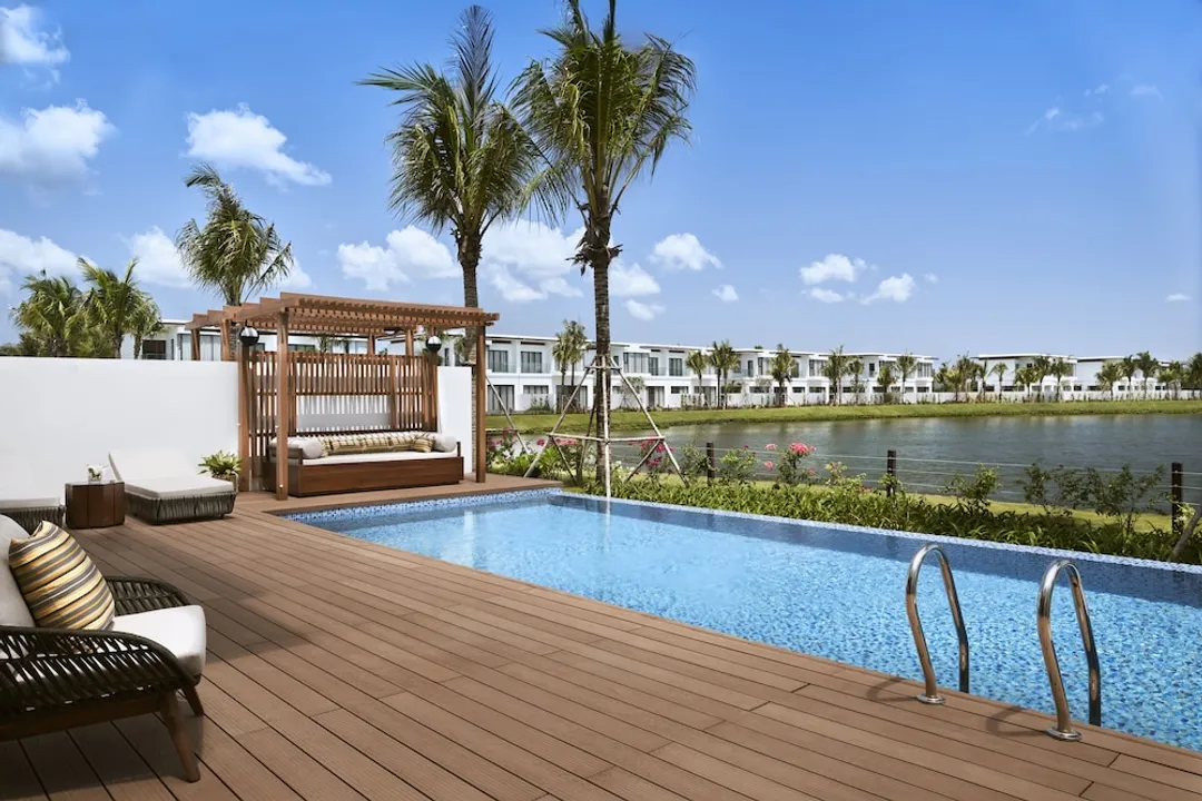 Mövenpick Villas & Residences  Phu Quoc-Family 3 Bedroom duplex Villa with Private Pool - Lake View-5