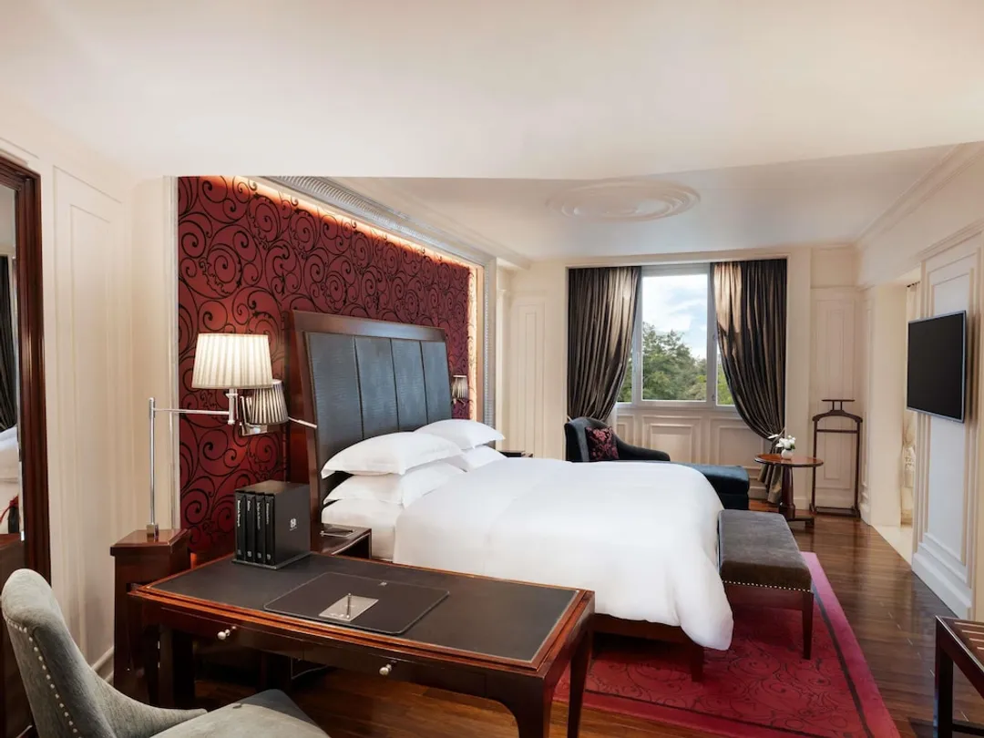 索菲特河內大都市傳奇酒店-Opera wing, Grand Premium room with Club privileges and benefits, King bed-1