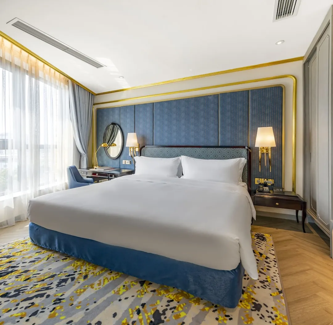 Dolce by Wyndham Hanoi Golden Lake-Executive Twin Room (Golden)-4