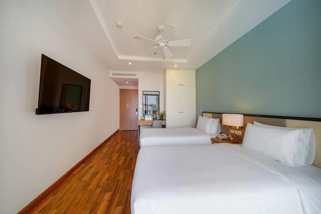 Wyndham Garden Grandworld Phu Quoc-Superior Room, 1 Twin Bed, Pool View-5