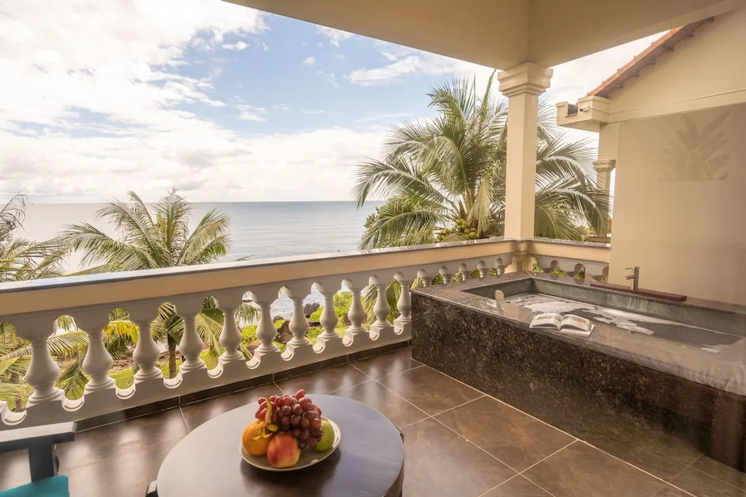 海感度假村-Oceanfront Villa with open air bathtub-3