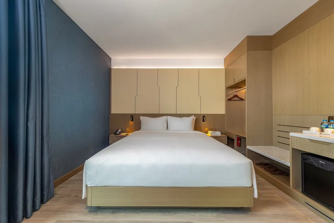 Awaken Danang Hotel-開放式客房, 陽台, 部分海景 (King)-2