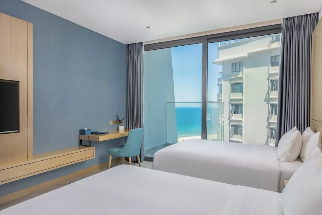 Awaken Danang Hotel-Premier Triple Partial Sea View with Balcony-4
