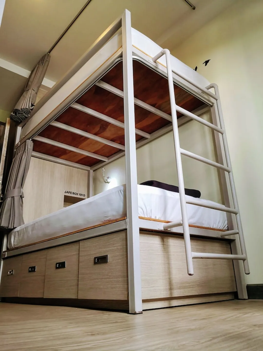 アスリープ バイ ランタナ-Private Room for Two Persons with Bunk Bed-17