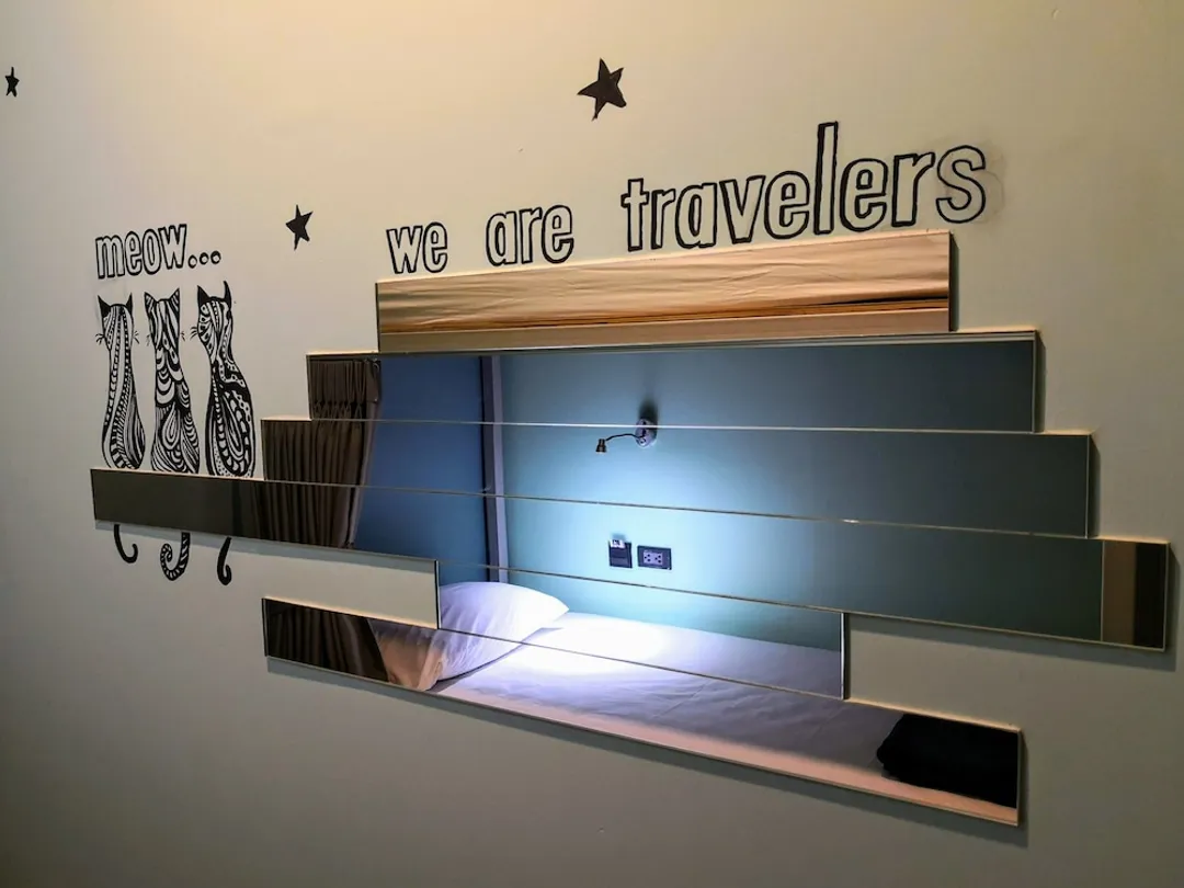 アスリープ バイ ランタナ-Private Room for Two Persons with Bunk Bed-28