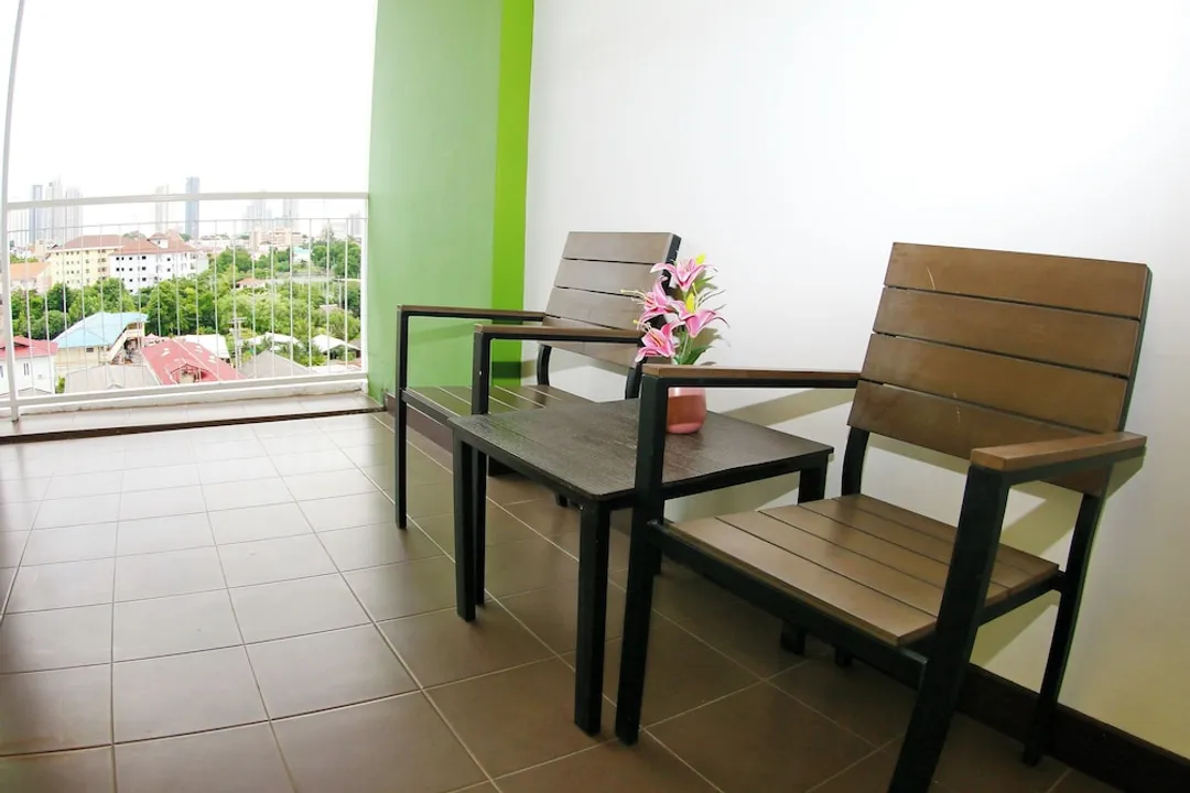 Arthitaya Green Nature Hotel & Lakkhana-Deluxe Triple Room, Balcony, Garden View-5