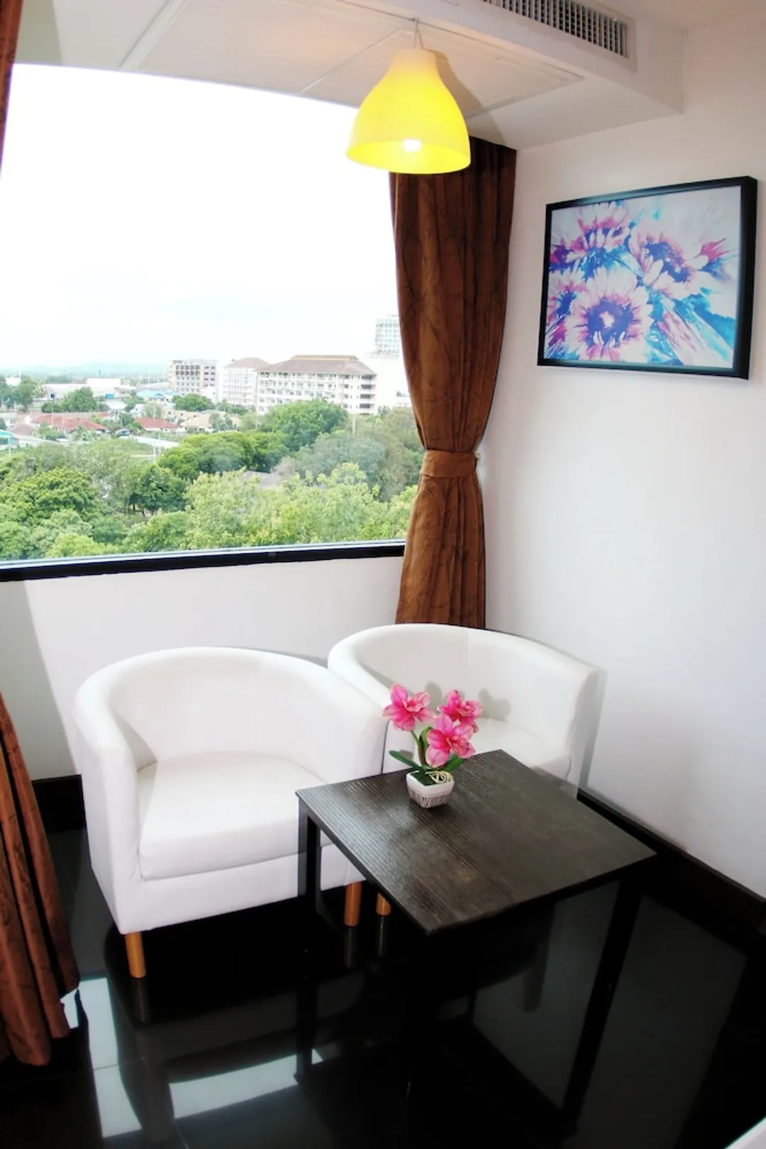 Arthitaya Green Nature Hotel & Lakkhana-Deluxe Triple Room, Balcony, Garden View-4