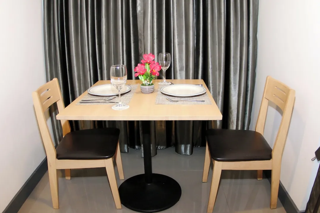 Arthitaya Green Nature Hotel & Lakkhana-Junior Double Room, Balcony, Garden View-4