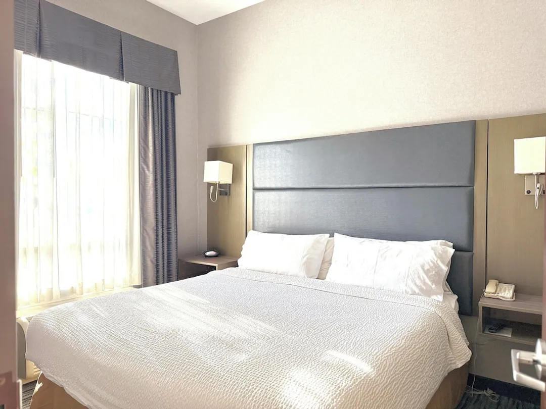 홀리데이 인 익스프레스 호텔 & 스위트 리버포트 리치먼드 바이 IHG-스위트, 침실 1개, 주방-24