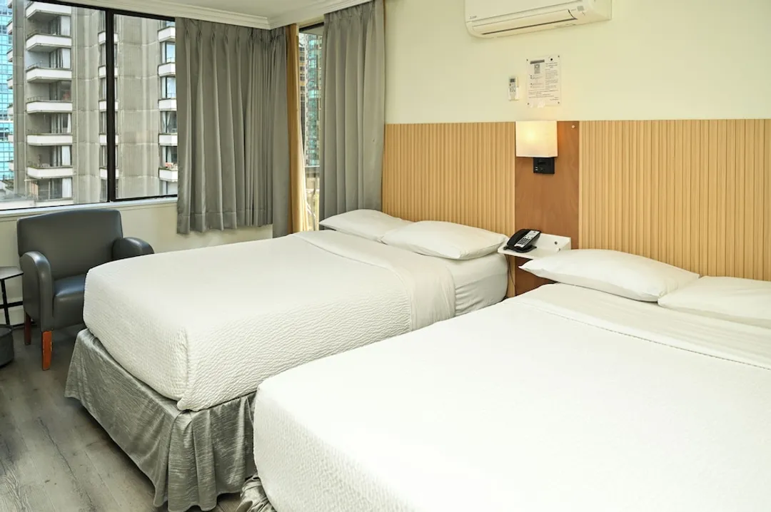 디비야 수트라 스위트 온 로브슨 다운타운 밴쿠버-아파트, 더블침대 2개, 발코니, 항구 전망-4