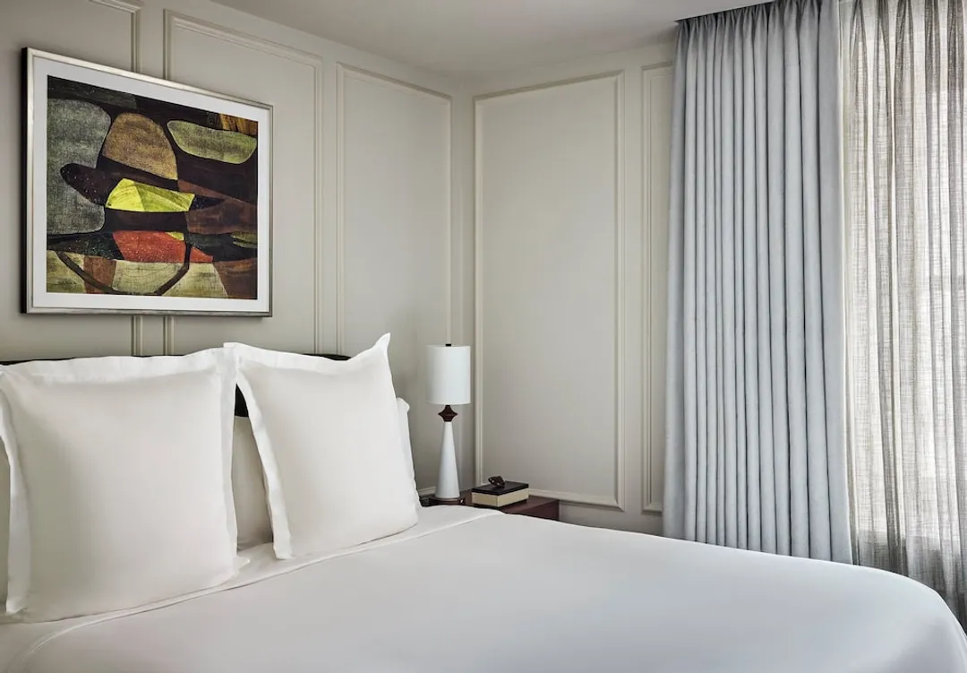 溫哥華瑰麗酒店-One Bedroom Courtyard View Suite-6