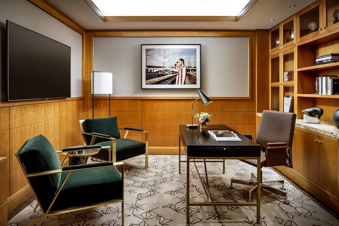 The Ritz-Carlton, Toronto-Presidential Suite, Club Lounge Access (Lounge Access for 2 Guests)-4