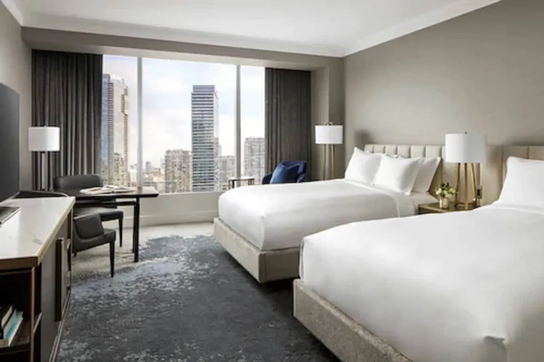 The Ritz-Carlton, Toronto-Club Room, 2 Double Beds, Club Lounge Access (Lounge Access for 2 Guests)-3