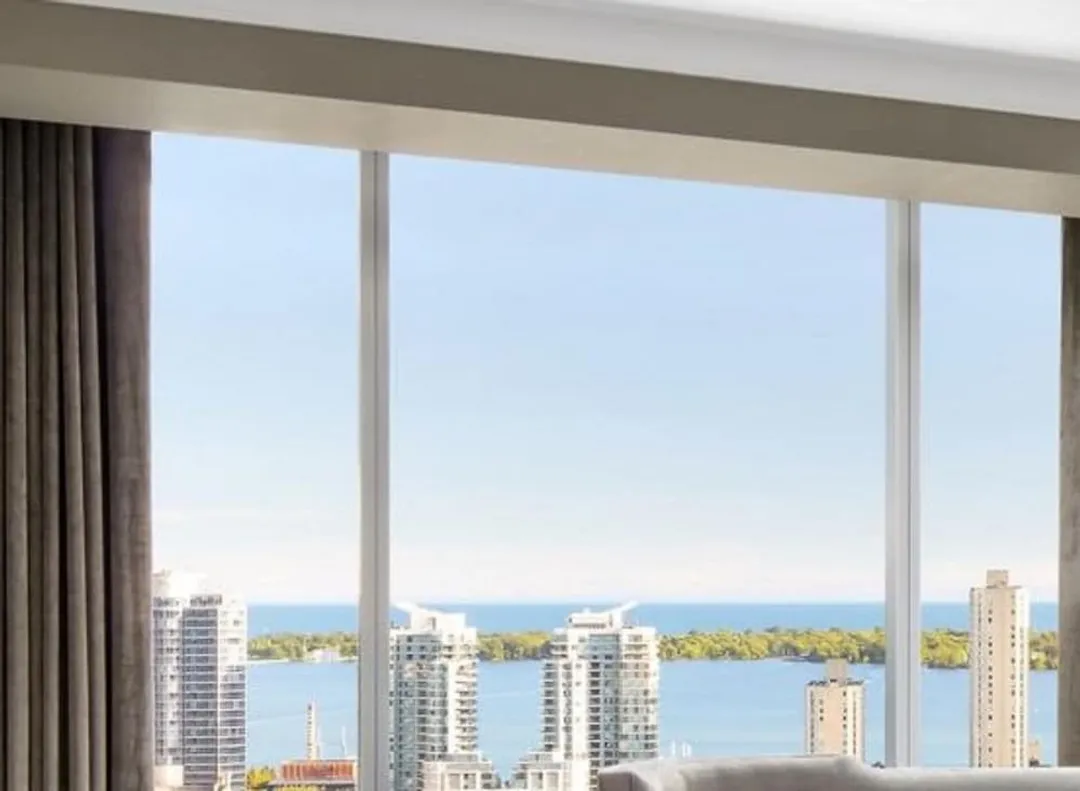 The Ritz-Carlton, Toronto-Executive Suite, 1 Bedroom-7
