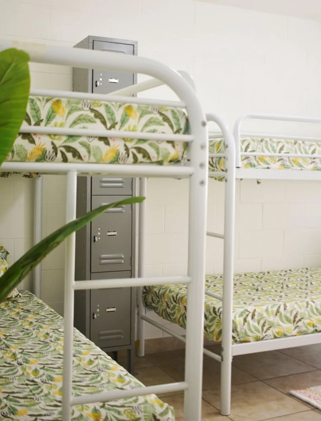 威基基海濱旅舍-8 Bed Female Only Dorm-2