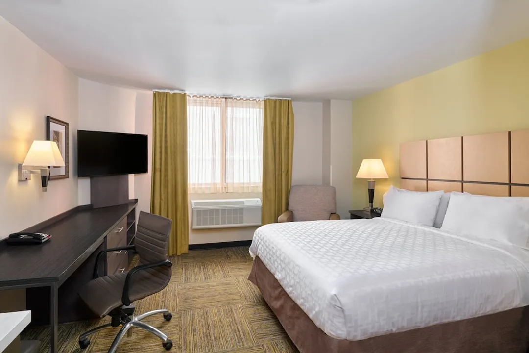 紐約市時代廣場燭木套房酒店 (IHG 旗下酒店)-客房, 1 張加大雙人床, 無障礙 (Roll-In Shower)-3